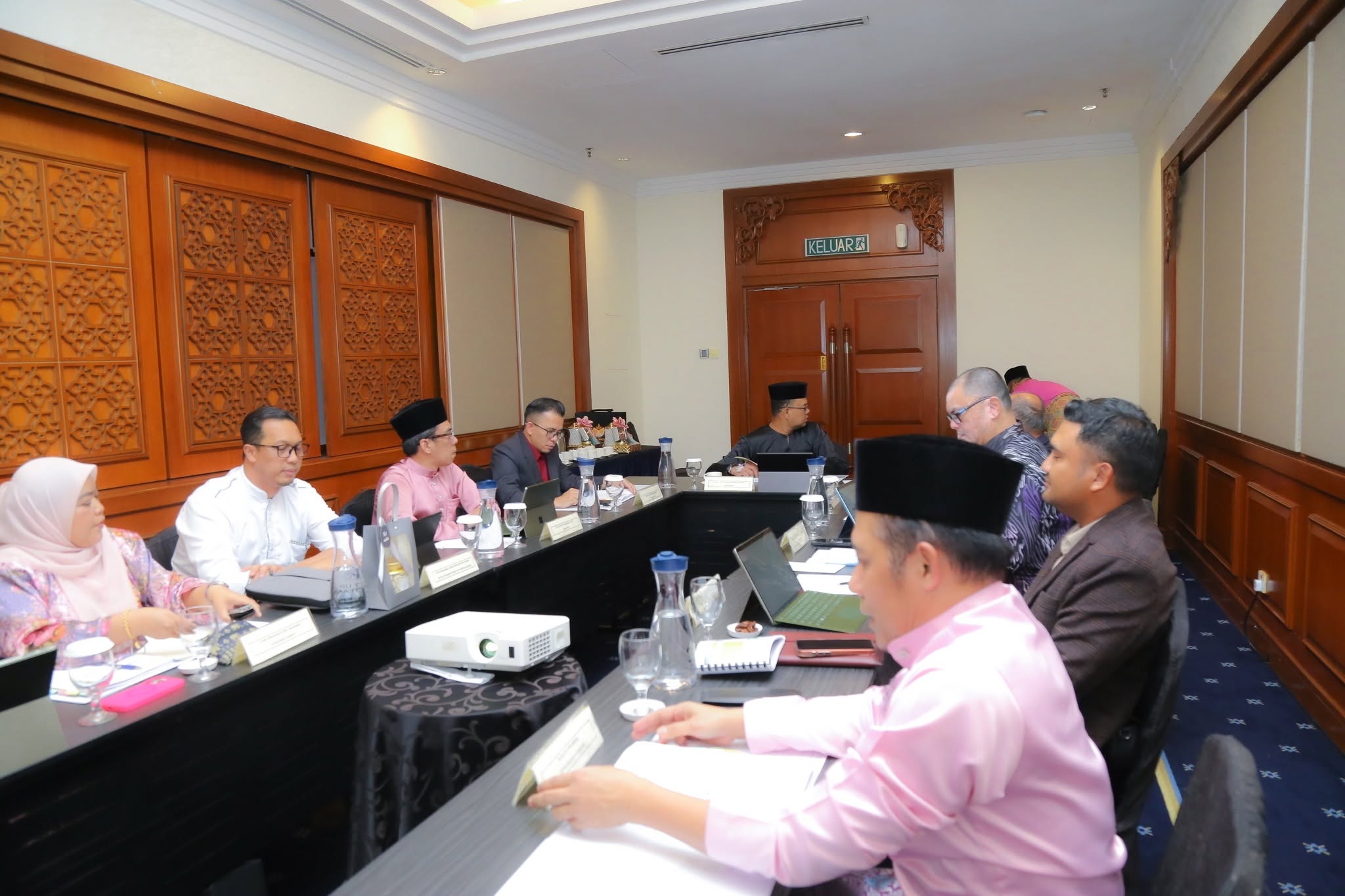 MESYUARAT ALP 1/26